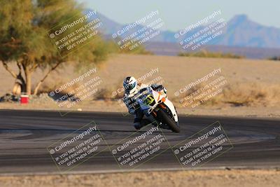 media/Dec-07-2024-CVMA (Sat) [[21c5f1ef85]]/Race 13-Amateur Supersport Middleweight/